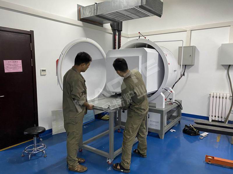 西安交通大學真空氣氛爐客戶（hù）案例